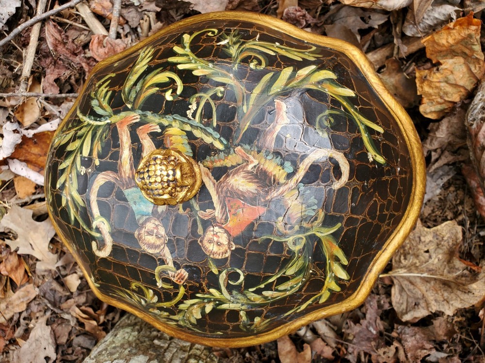 Large Dybbuk Box**very active**