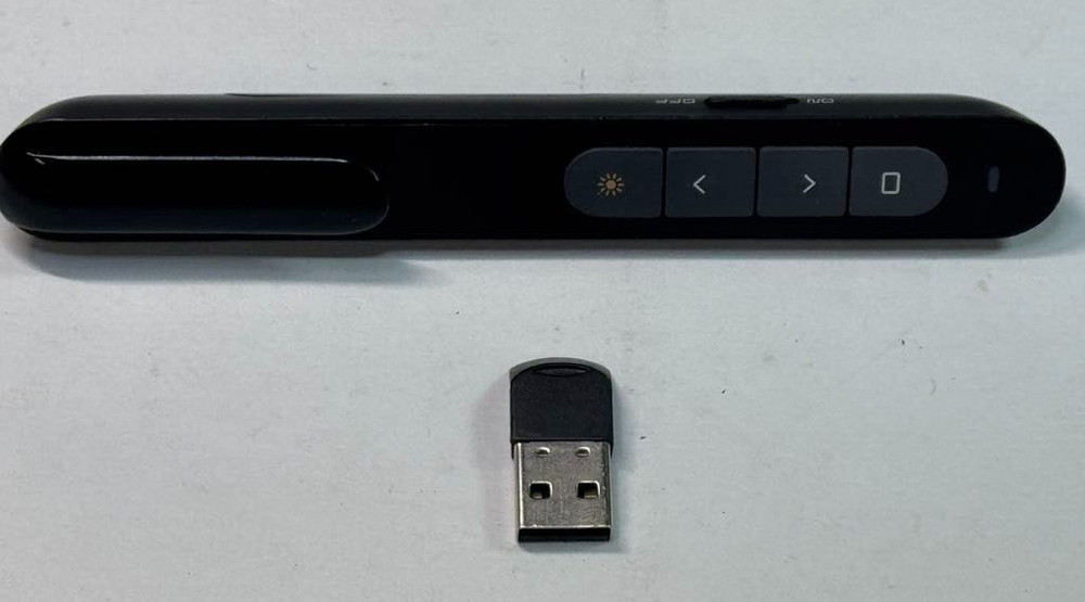 Wireless Presenter Pointer PowerPoint Clicker RF 2.4GHz Mouse Volume