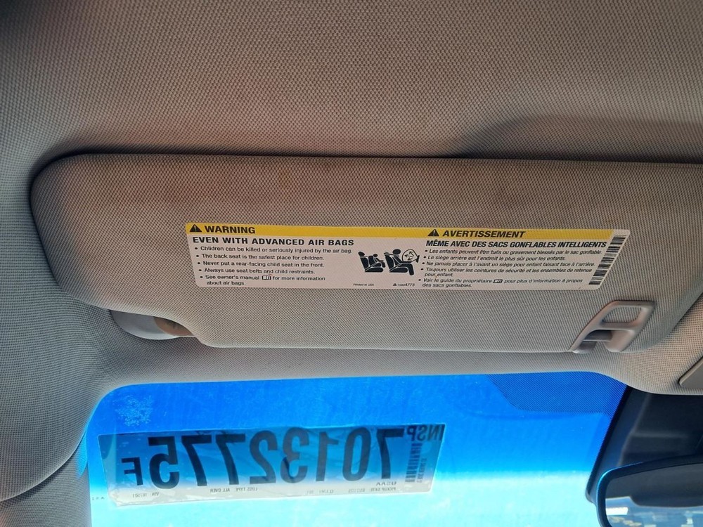 VERANO 2012 Glove Box 4839357