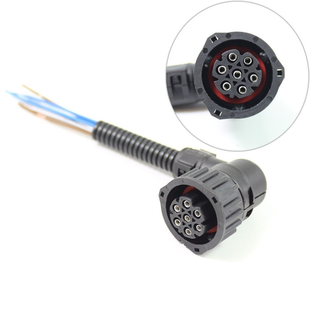 OE Number Compatibility Rear Tail Light Connector for MercedesBenz Sprinter