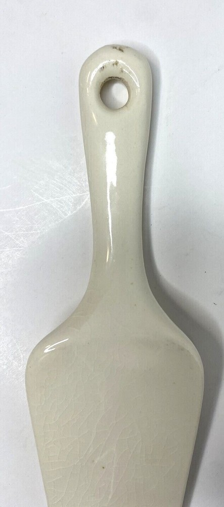 Harker Needlepoint Pottery Pie Cake Server Rare piece