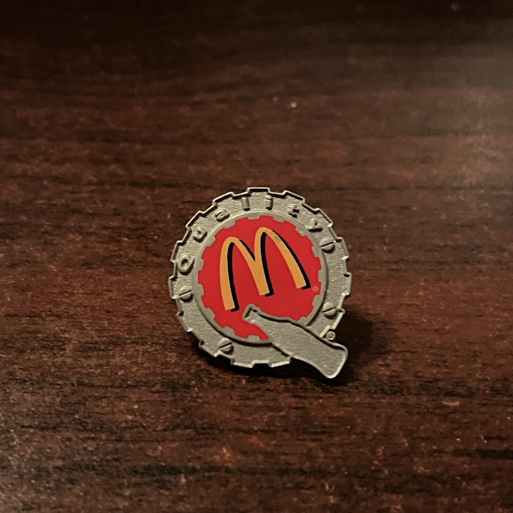 McDonald’s Quality Best Coke 2001 Employee Lapel Hat Pin