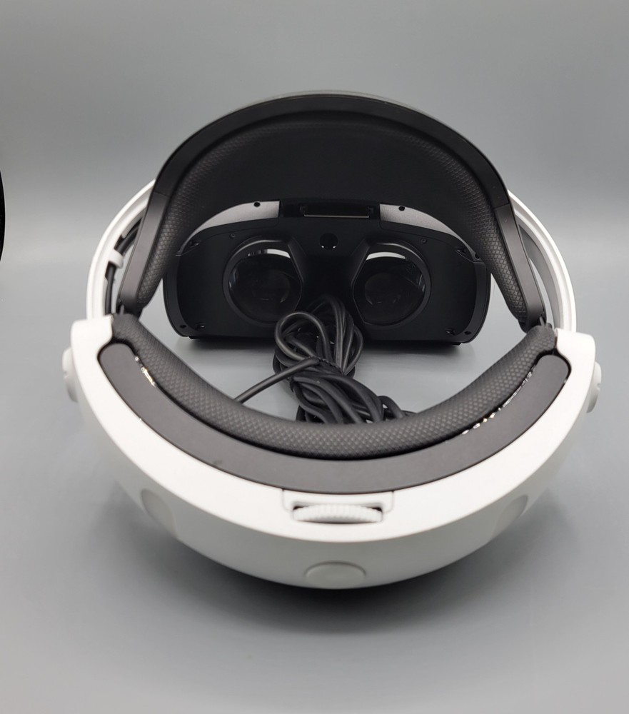 Sony PlayStation VR Headset Bundle with Processor Unit, all cords