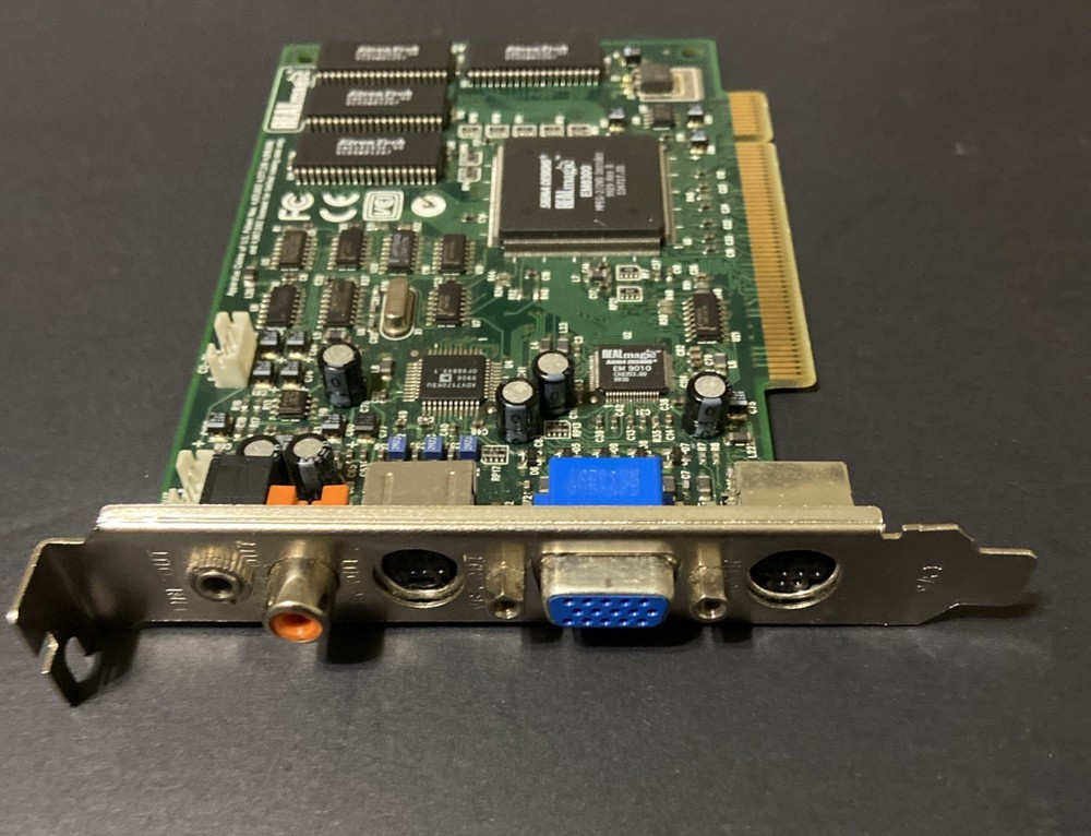 Sigma Designs REALmagic EM8300 MPEG-2 DVD Decoder PCI Card