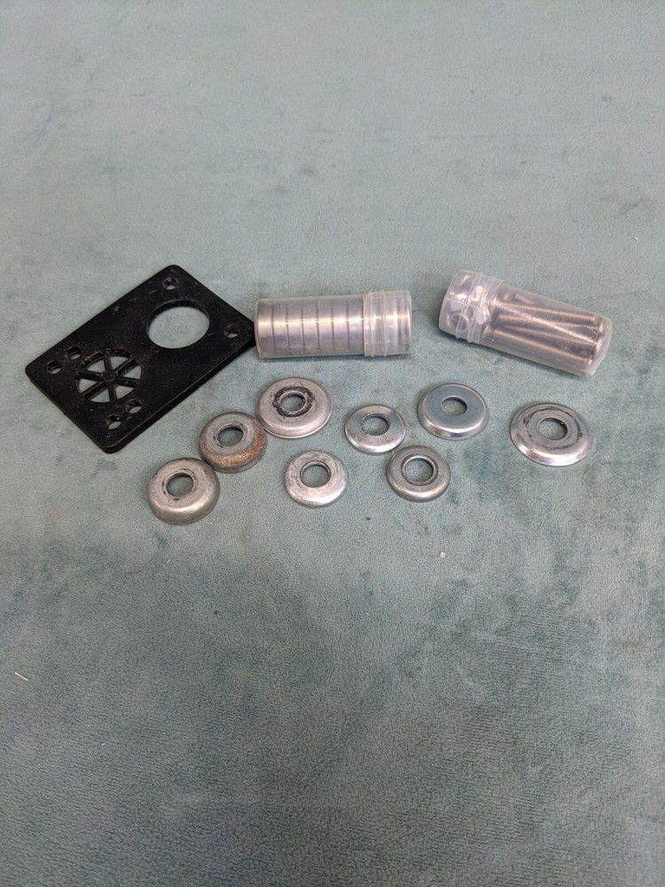 Skateboard Truck hardware pieces READ DESCRIPTION