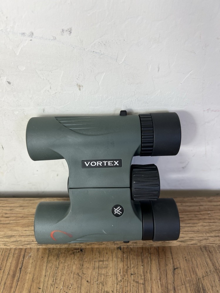 VortexOptics Fury 10x28 Green Binoculars Tested