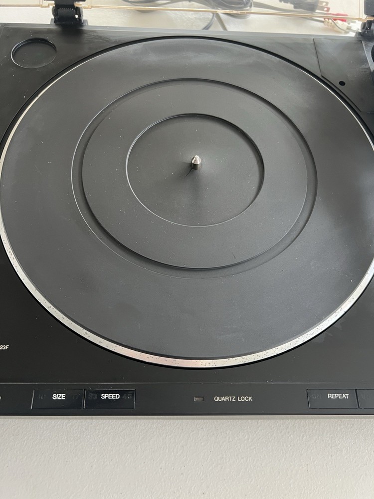 Denon Turntable Quartz DP-23F Micro Processor Fully Automatic Turntable System