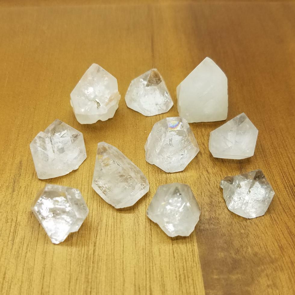 Apophyllite Pyramids 2pc