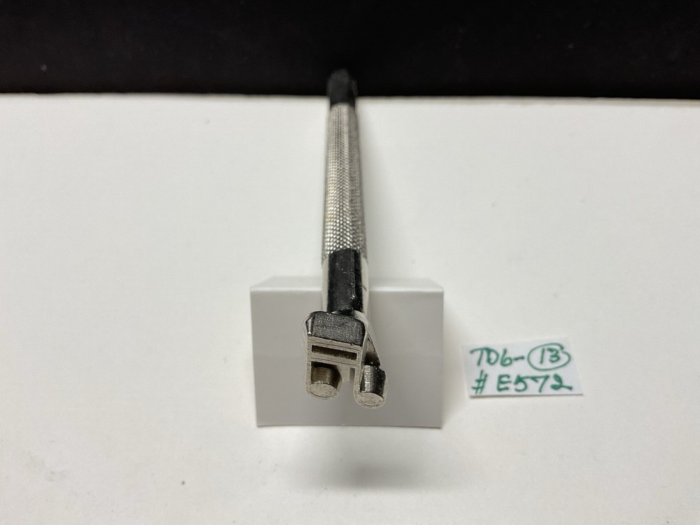 CRAFTOOL #E572 Special,  Leather Stamping Tool (TD6-13)