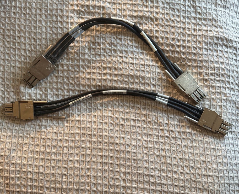 Lot of 2 Cisco STACK-T1-50CM 800-40403-01 StackWise Stacking Cable 0.5M OEM