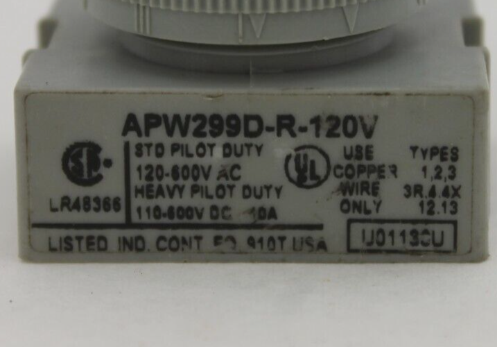 New IDEC APW299D-R-120V Red Pilot Light
