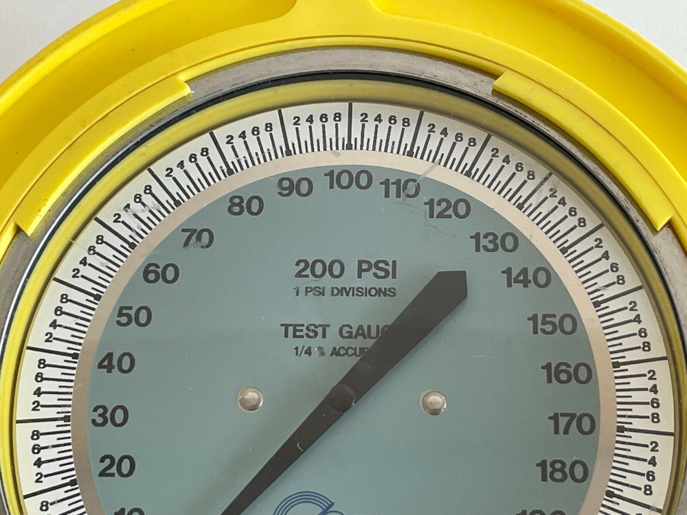 U2: 3D Instruments 25544-25B14 Test Gauge