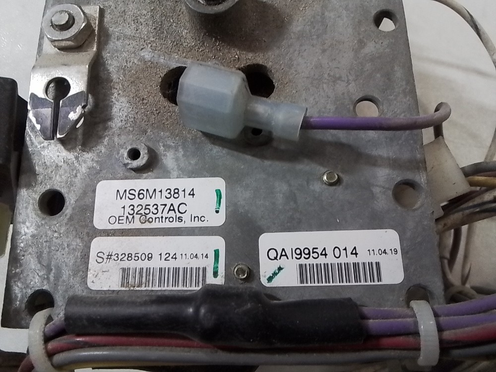 Skyjack OEM Controls MS6M13814 Joystick Controller 132537AC