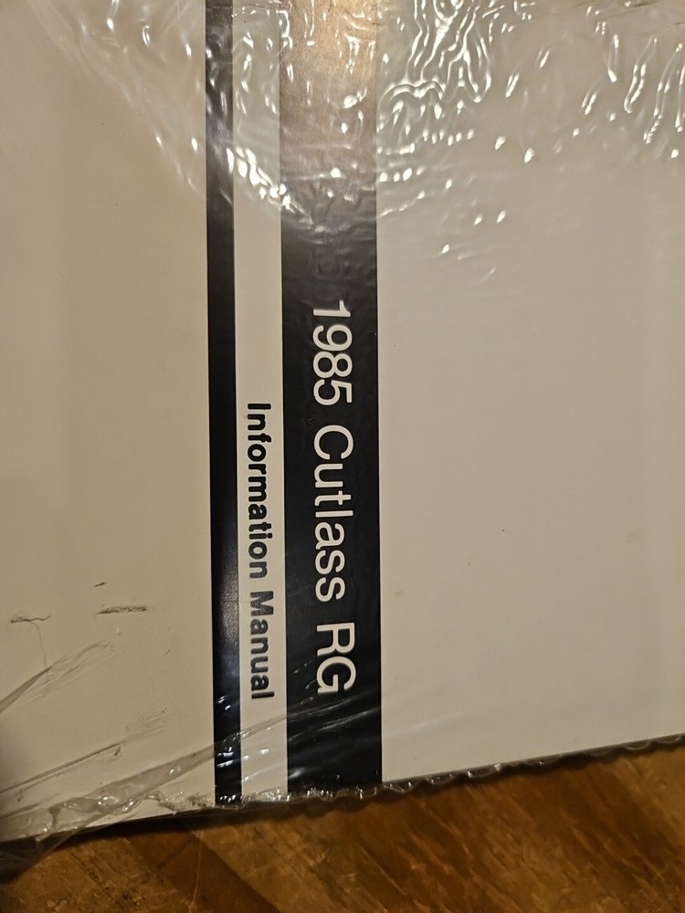 1985 Cutlass RG 172RG Information Manual