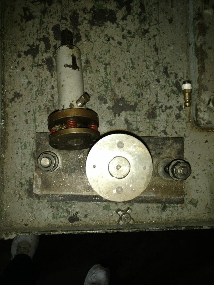 Hannifin Pneumatic Press, Arbor Press