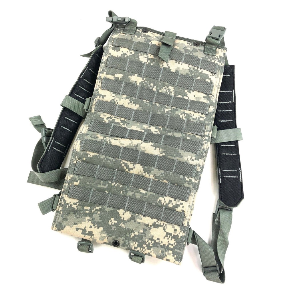 Water Carrier 3 Liter Hydration Pack (100oz) New