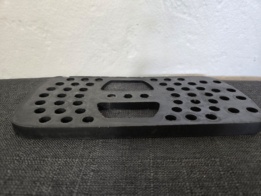 Vintage Snowboarding Canted Riser Wedge Plate