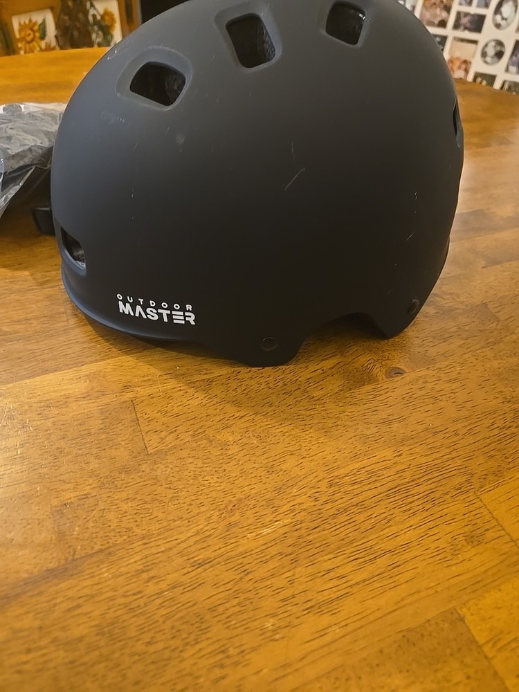 Outdoor Master Helmet Black Size Medium New