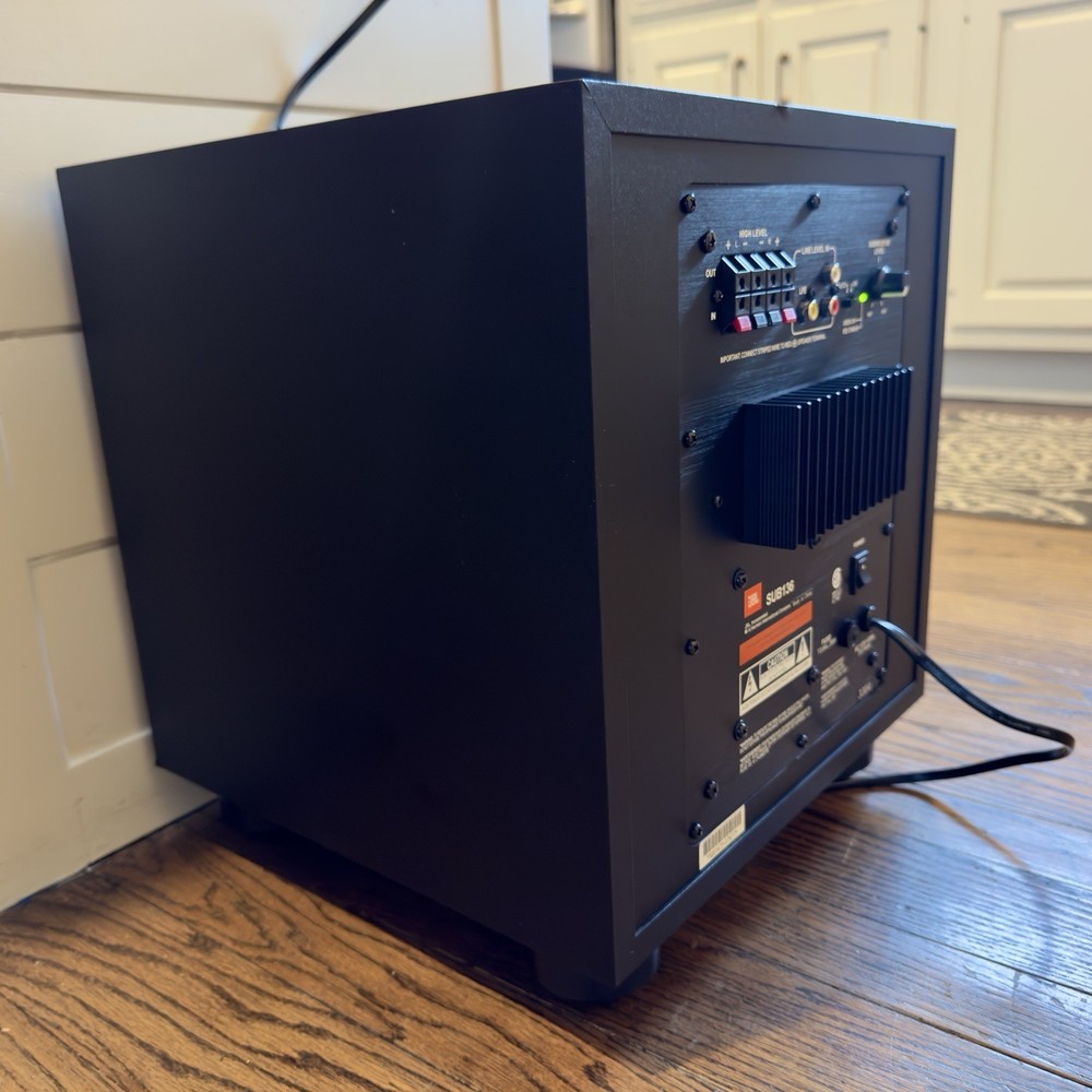 JBL SUB136 Subwoofer - Tested