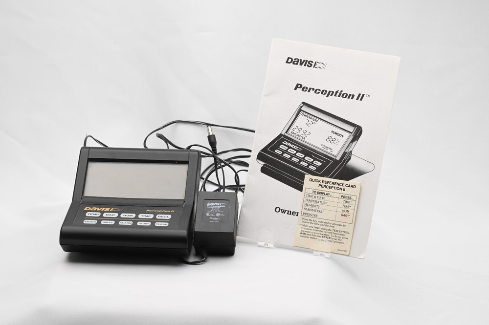 Davis Perception II 7400 Weather Station System Temp Barometer