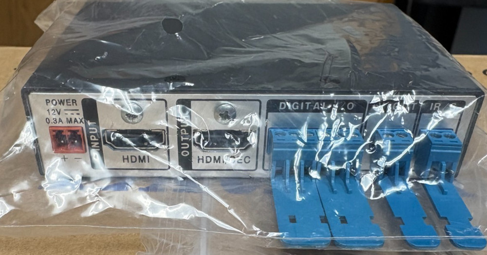 Extron HD CTL 100 Workspace Controller (P/N: 60-1633-01)