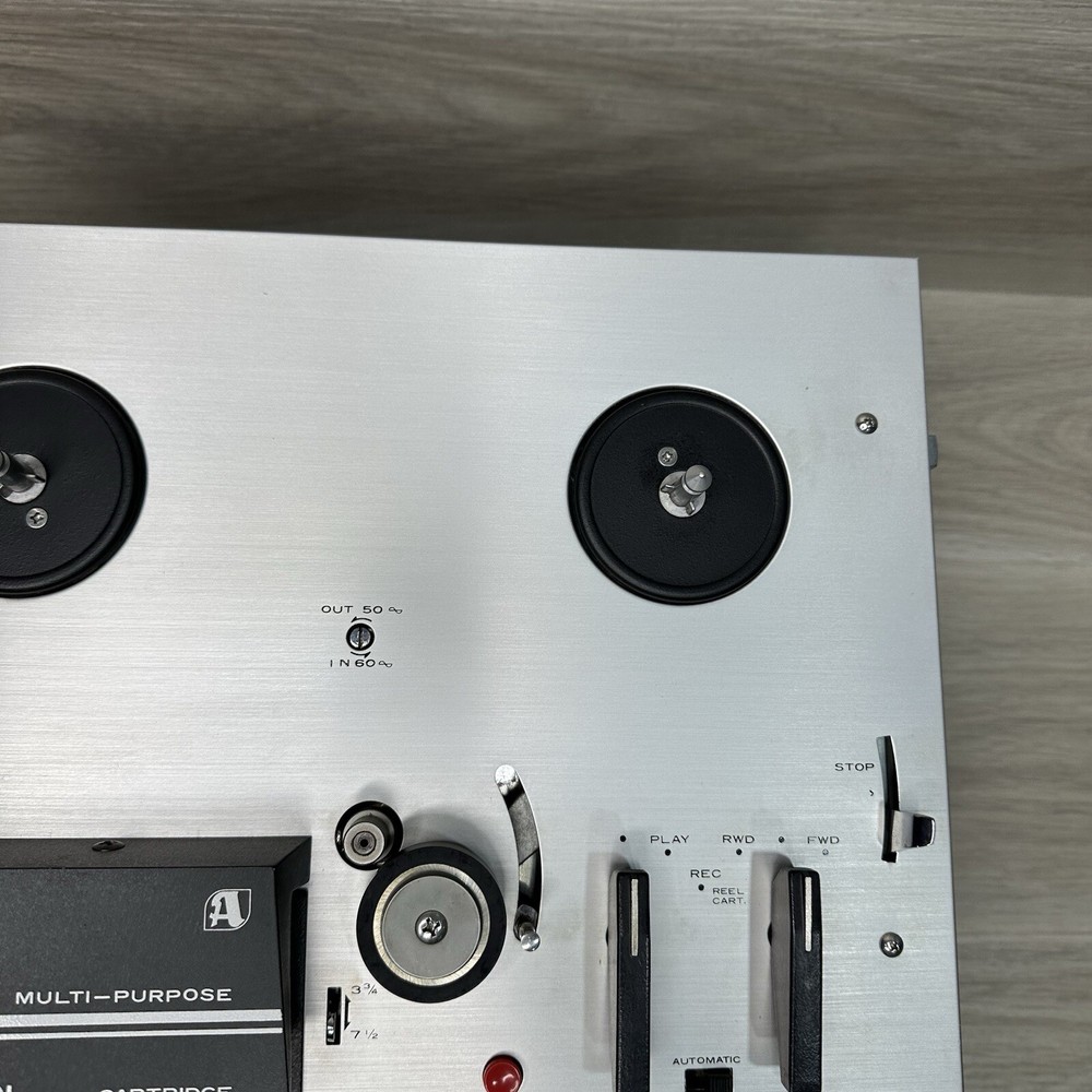 AKAI 1800L MULTI-PURPOSE TAPE RECORDER **READ**