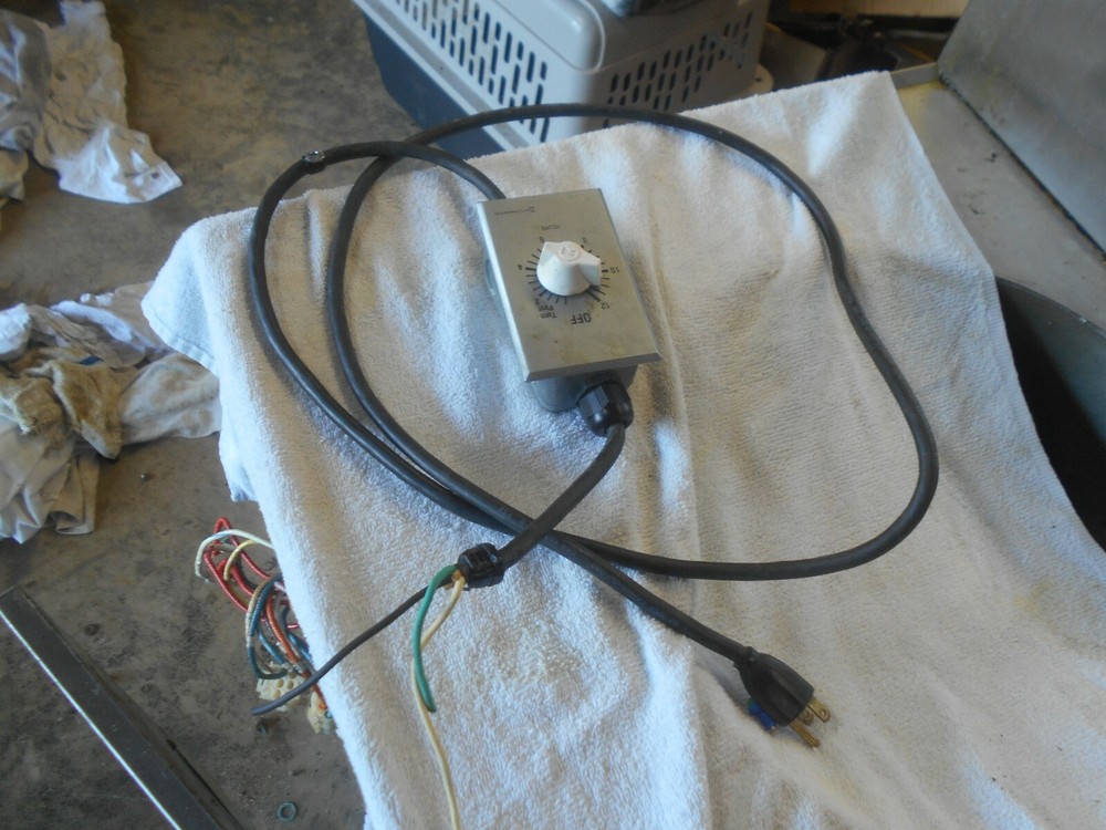 HEAT SEAL 625 A  INDUSTRIAL WRAPPER TIMER AND CORD