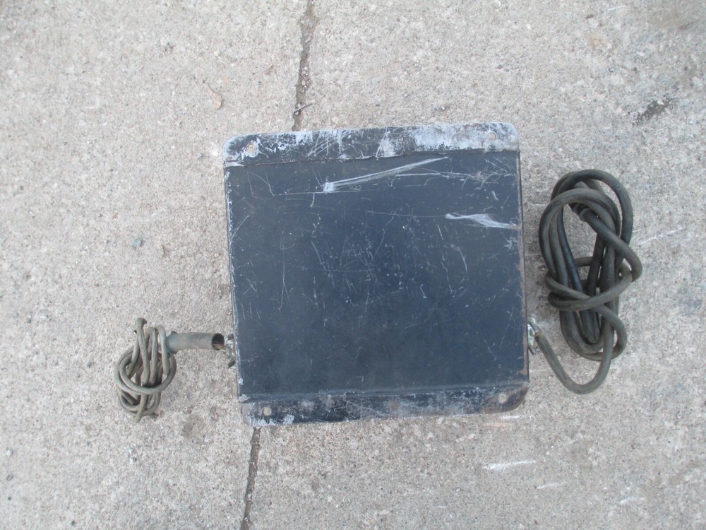 Whitlock Hopper Loader 9965 Power Up but Untested.