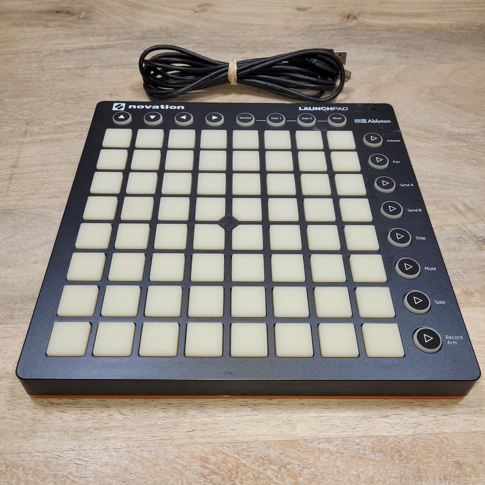 Novation Launchpad USB Ableton Live Controller 64 RGB Pads