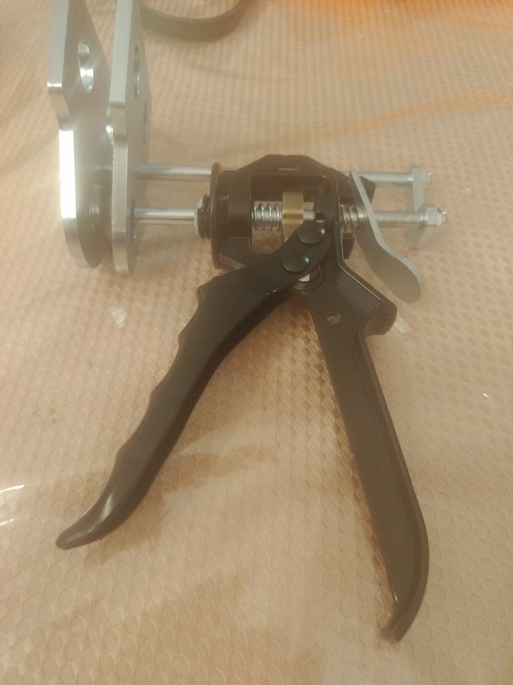 new   Disc Brake  caliper compressor Pad Spreader...bw