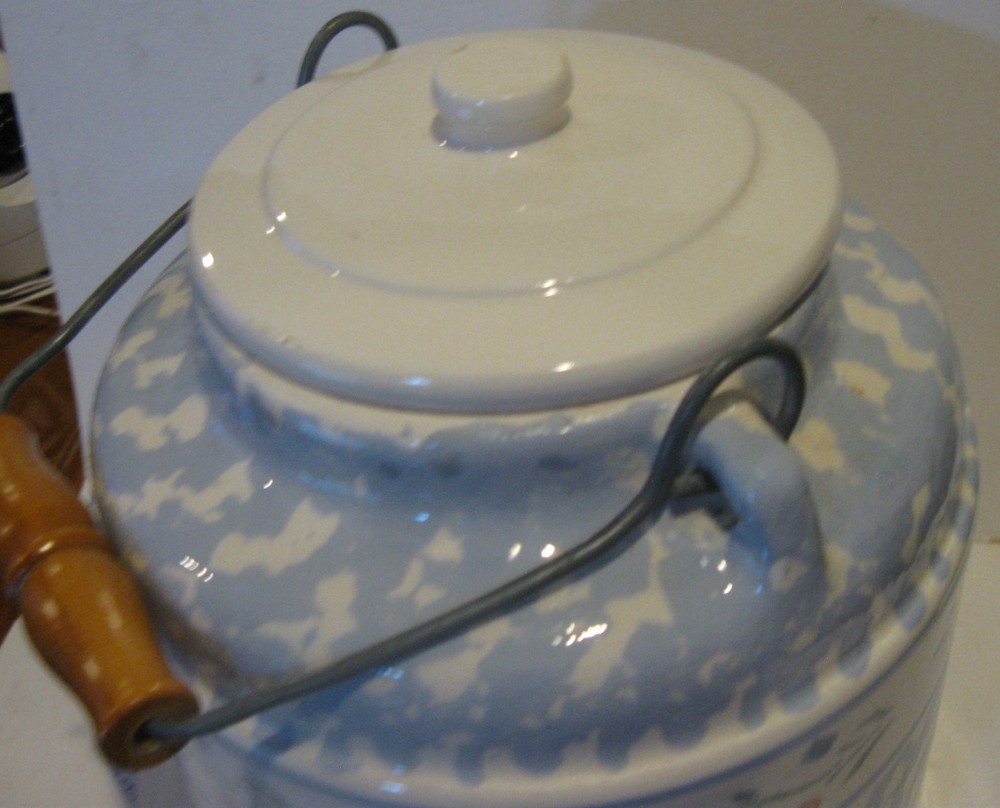 Unknown Maker Ceramic Blue spongeware like Drink Dispencer