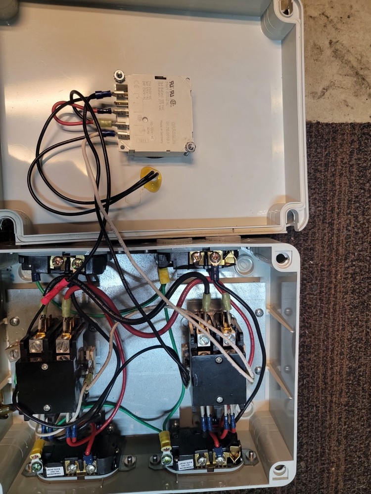 MLC-8XT Master Lighting Controller 120/240 Volt 50 Amp