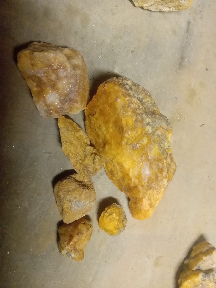 gold ore specimen