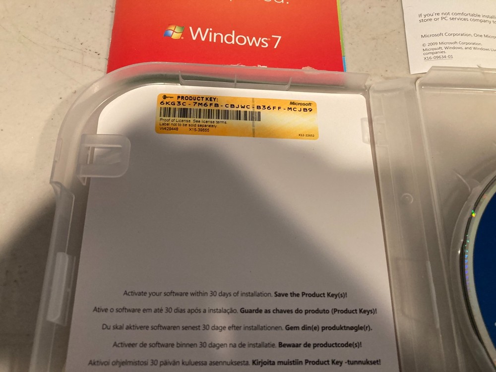 Microsoft Windows 7 Professional 32/64 Bit Full Version for Windows