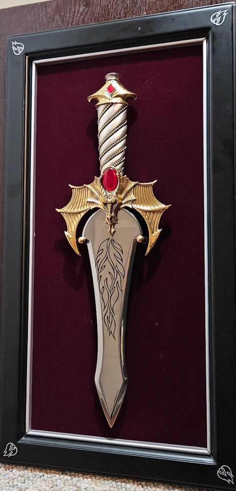 Franklin Mint Dragon's Fire Dagger by Greg Hildebrandt