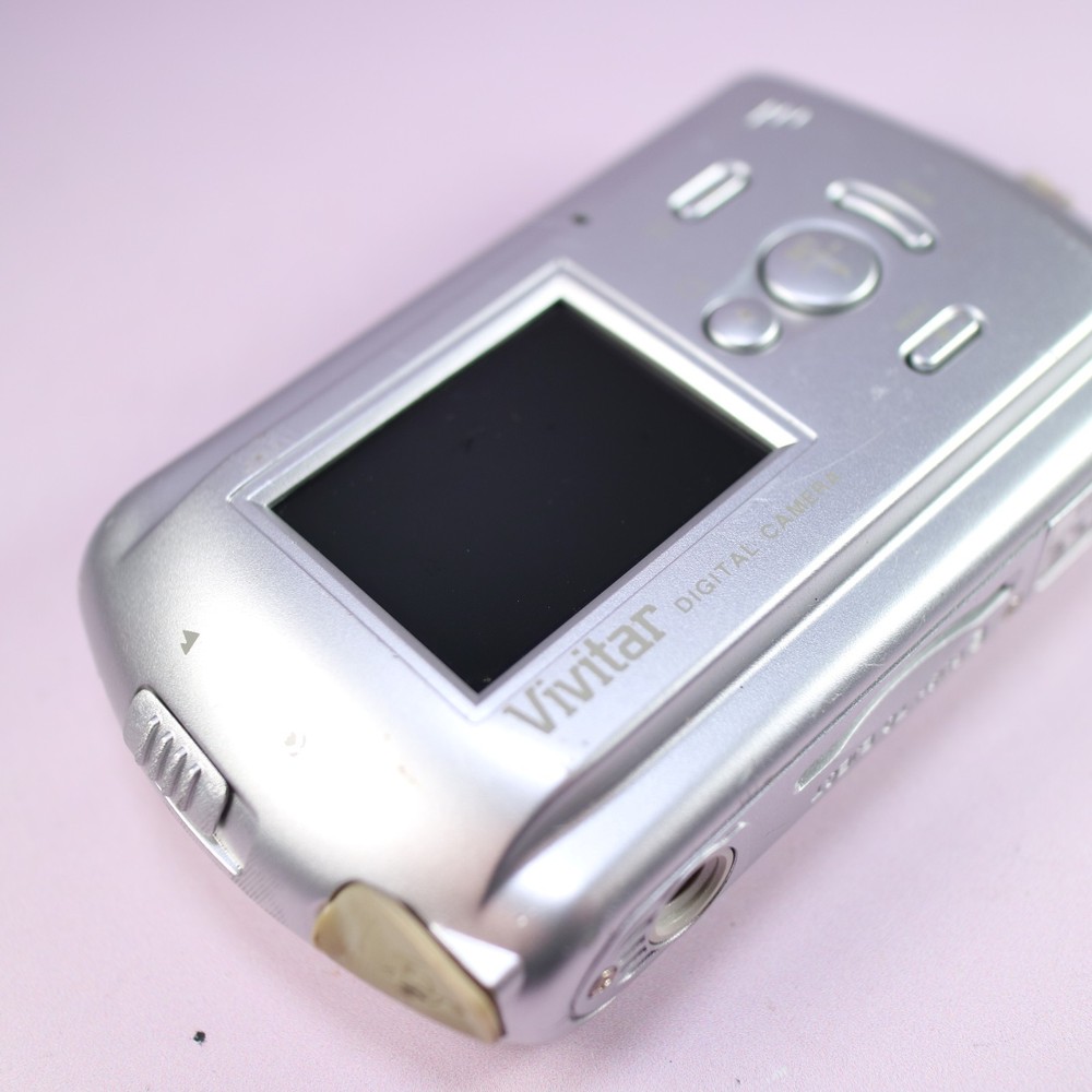Vivitar Digital Camera Vivicam 3105s 3.2MP Silver Tested