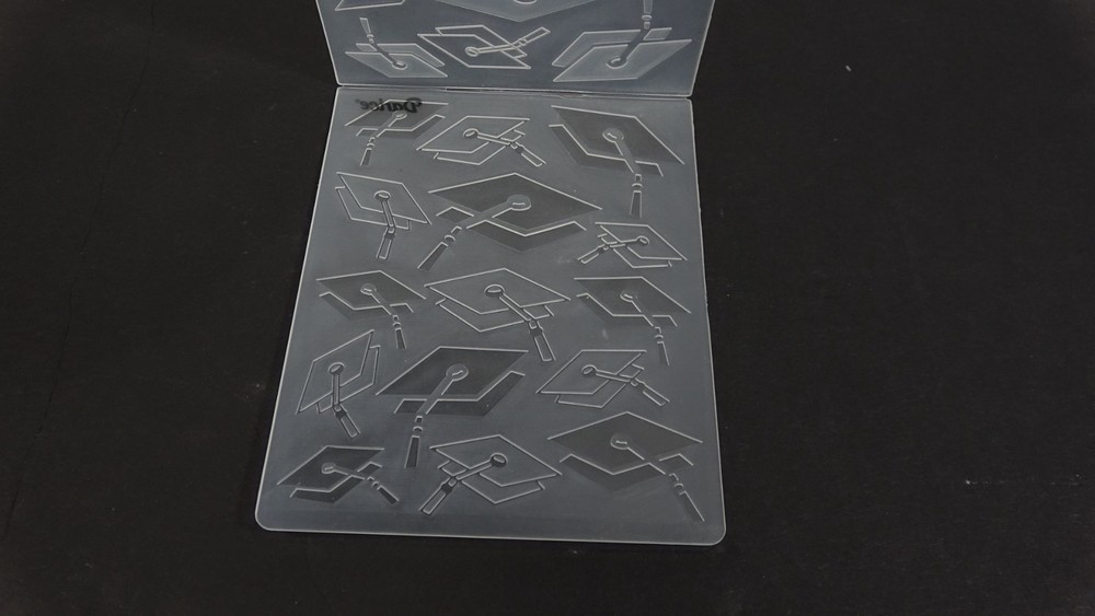 Darice Graduation Hat Background 1218-48