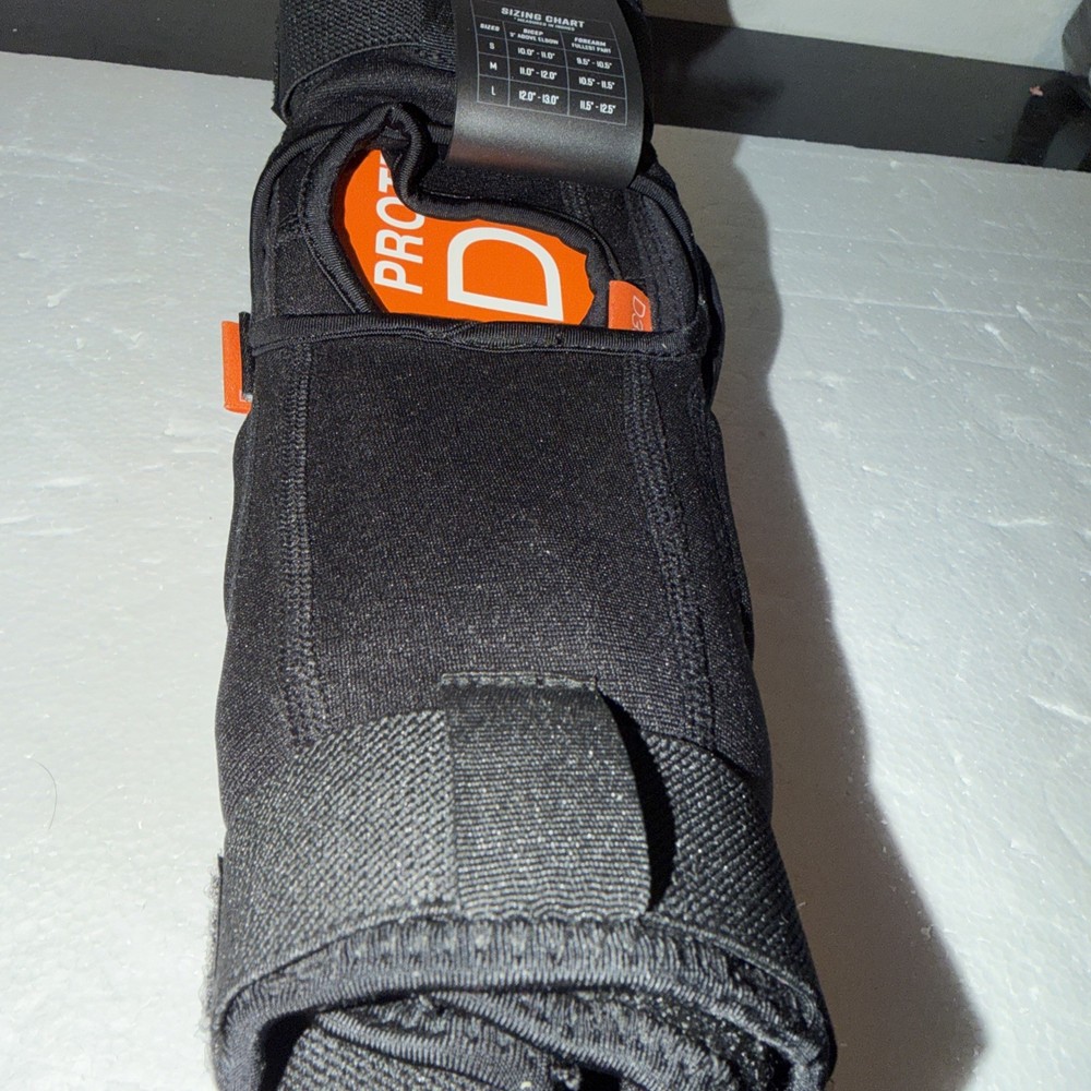 Fox Head Racing Launch D30 Elbow Guard Black Size Small NWT