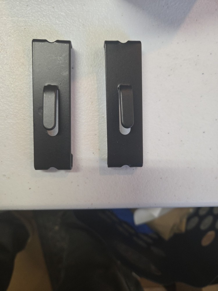 24 Pack Gridwall Notch Hooks