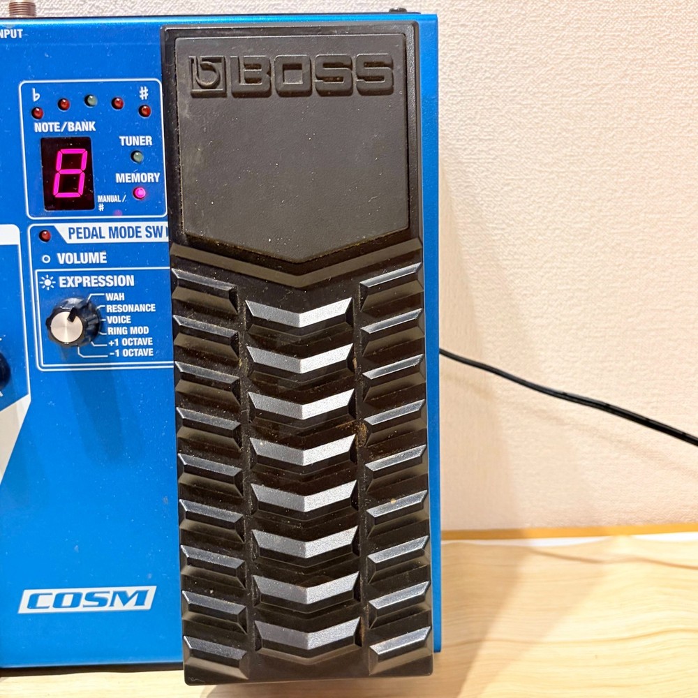 BOSS ME-50 Guitar Multi-Effects Pedal Processor Distortion Modulation Delay Test