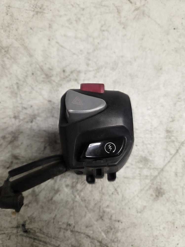 13 - 17 2017 Honda CB500X right handlebar kill switch
