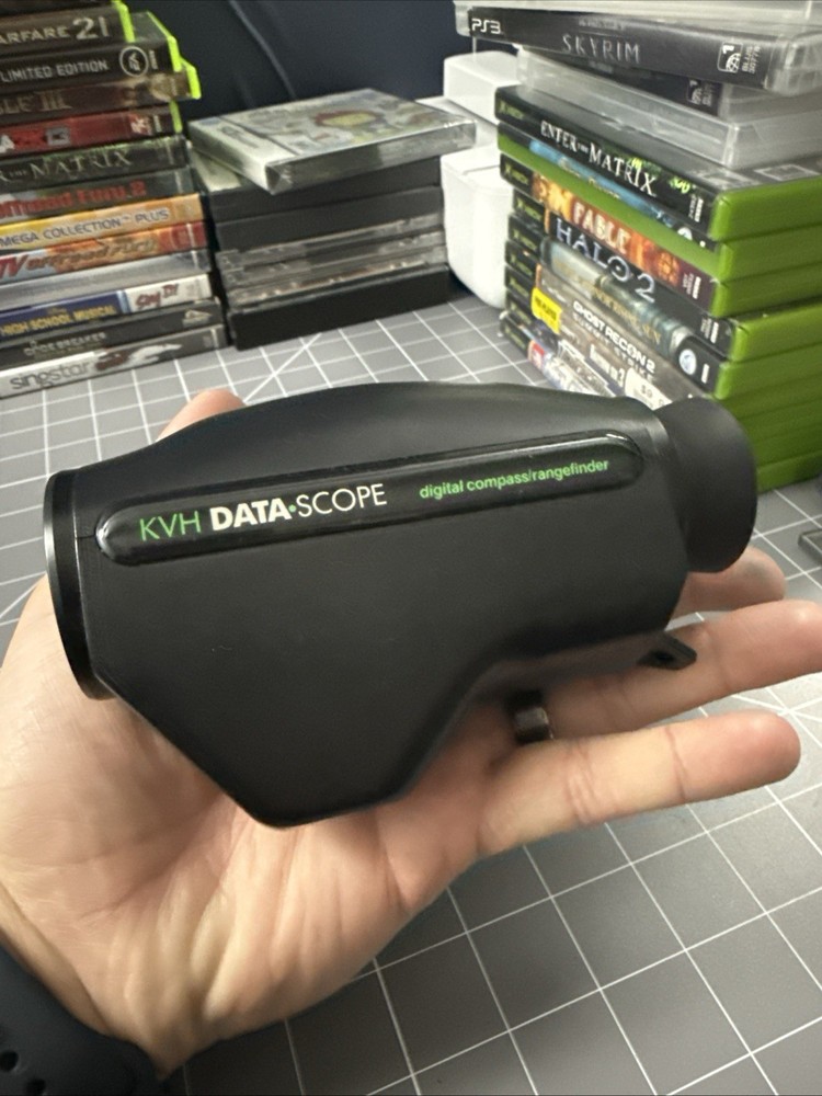 KVH DataScope Digital Marine Compass Rangefinder Binocular Powers On Parts