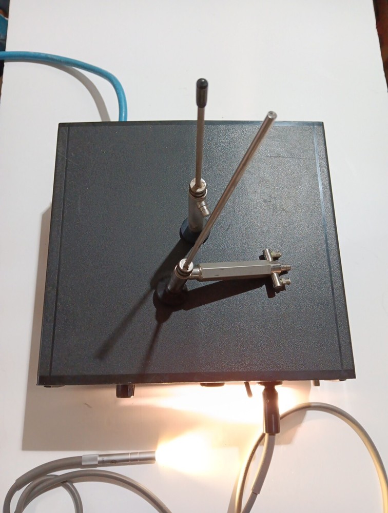 KLI Fiber Optic Light Source KL 300