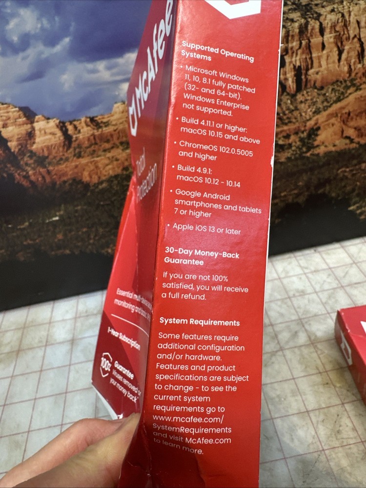 McAfee Total Protection for 5 Users Windows/Mac/Android/iOS/ChromeOS Product Key