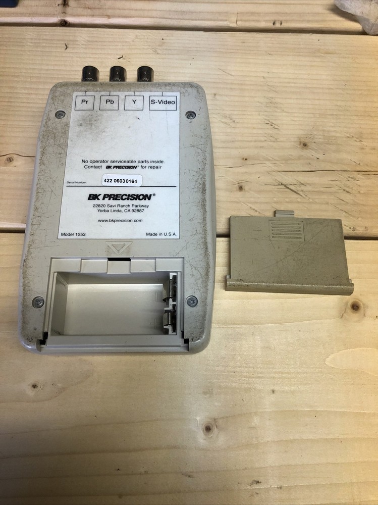 BK PRECISION 1253 Handheld HDTV Pattern Generator