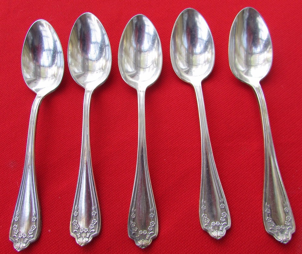 1915 Conant Pattern 5 Teaspoons By Smith Silver Plate 5 7/8" lg Flatware