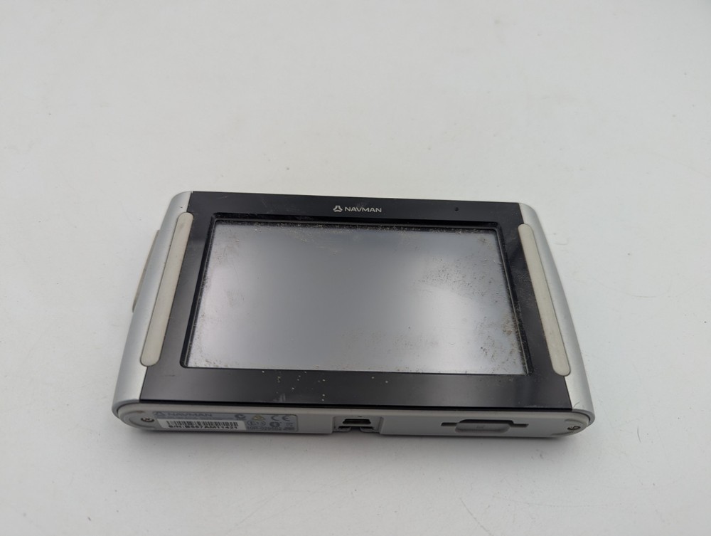 Navman S90i