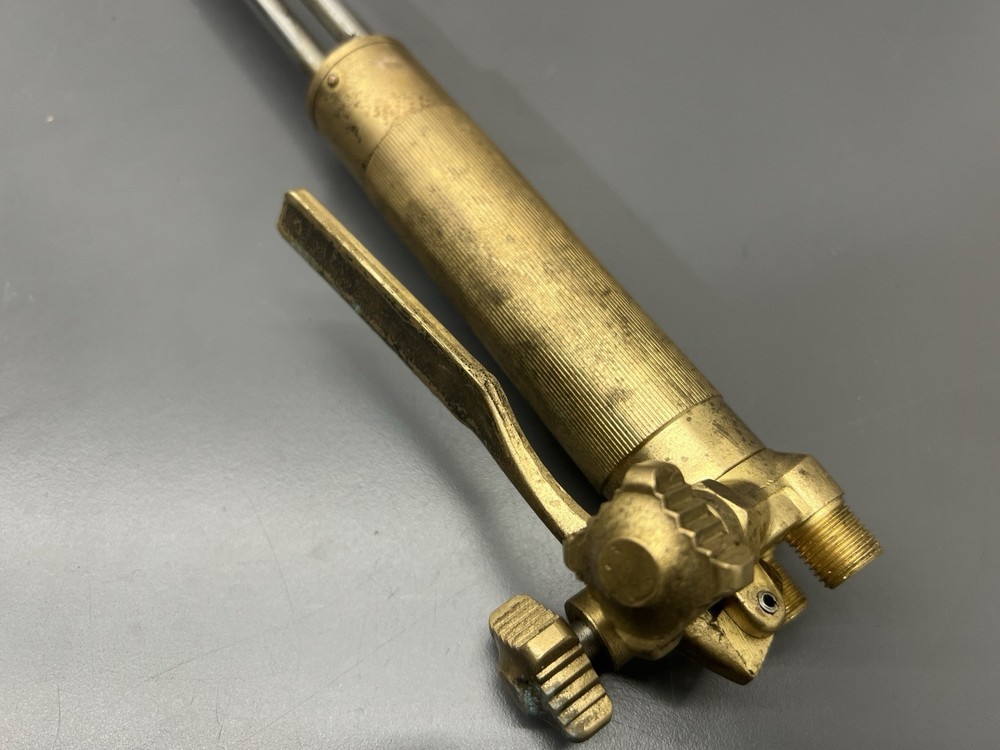 (J) FLAME TECH SCORPION CUTTING BLOW TORCH - USED