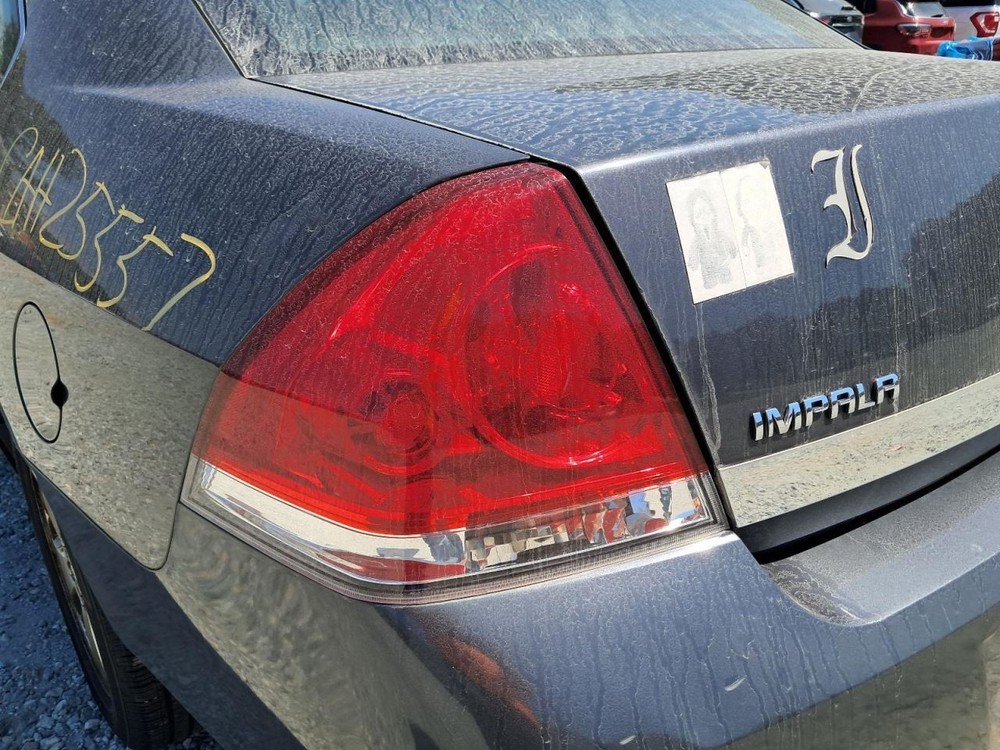 IMPALA 2011 Glove Box 4774370
