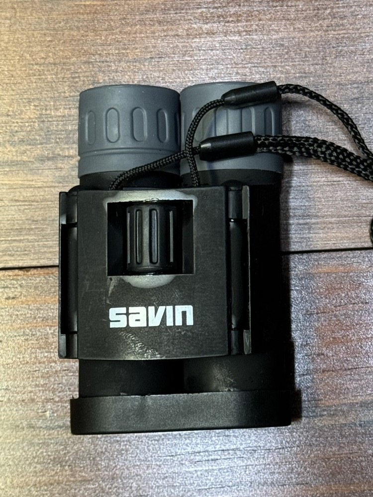 Immaculate Savin 8x22 Binoculars